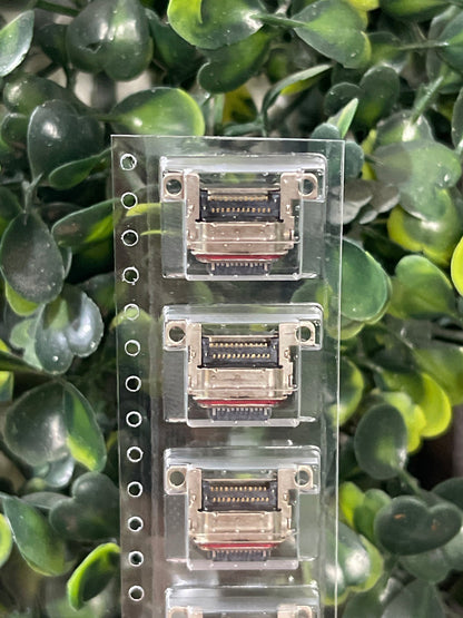 Centro De Carga Samsung S21 5G /S21 Plus 5G / S21 Ultra 5G / S21FE 5G / S22 5G / S22 Plus 5G / S22 Ultra 5G / S23 5G / S23 Plus 5G / S23 Ultra 5G / S24 5G / S24 Plus 5G S24U 5G / S24FE 5G